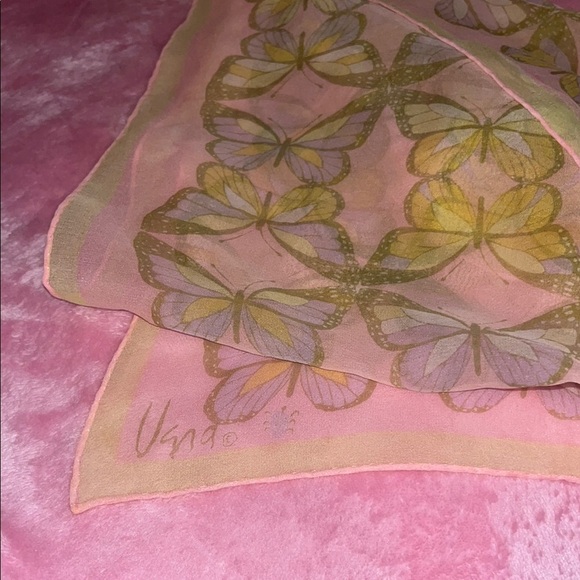 Verasheer Silk Vintage Sheer Pink Butterfly Print Scarf - Picture 4 of 5